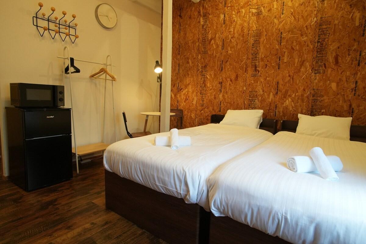 タイプB 3名専用コンテナ型